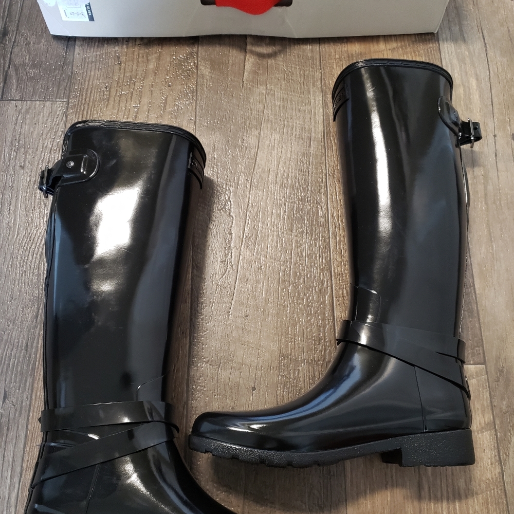 Hunter Boots Refined Tall Gloss Black 7